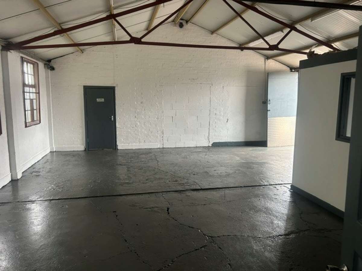 Industrial Unit in Burton-On-The-Wolds - photo 4