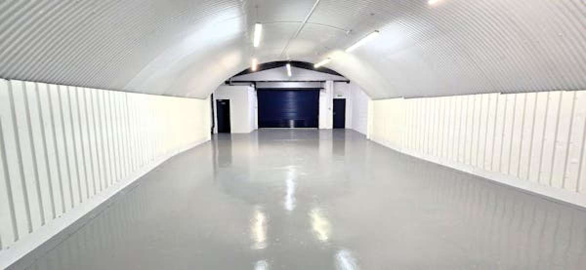 Industrial Unit in London