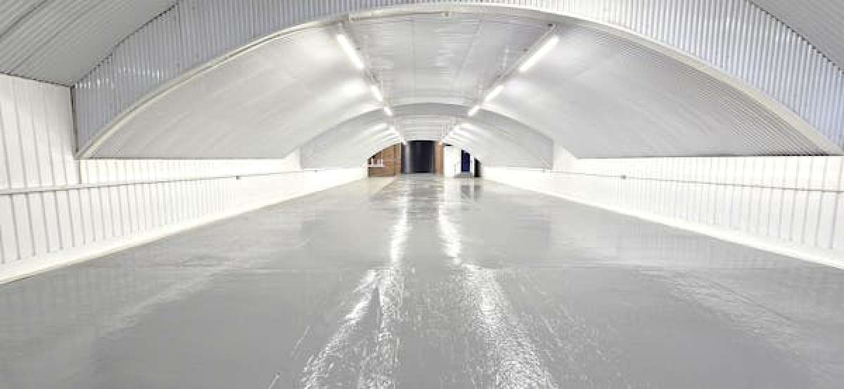 Industrial Unit in London - photo 2