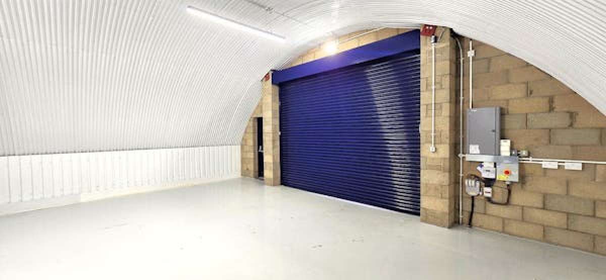 Industrial Unit in London