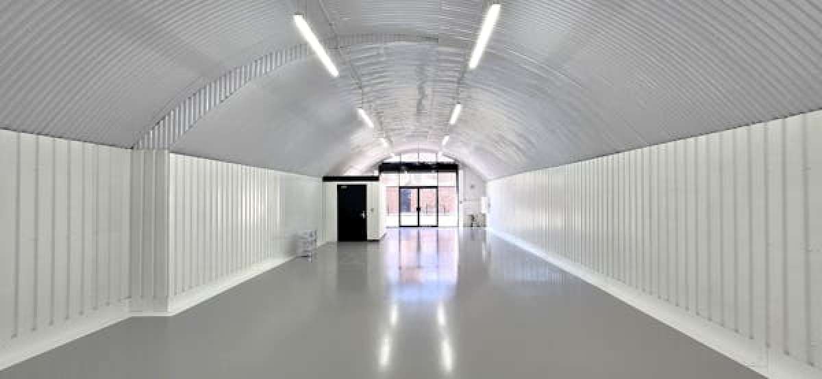 Industrial Unit in London - photo 4