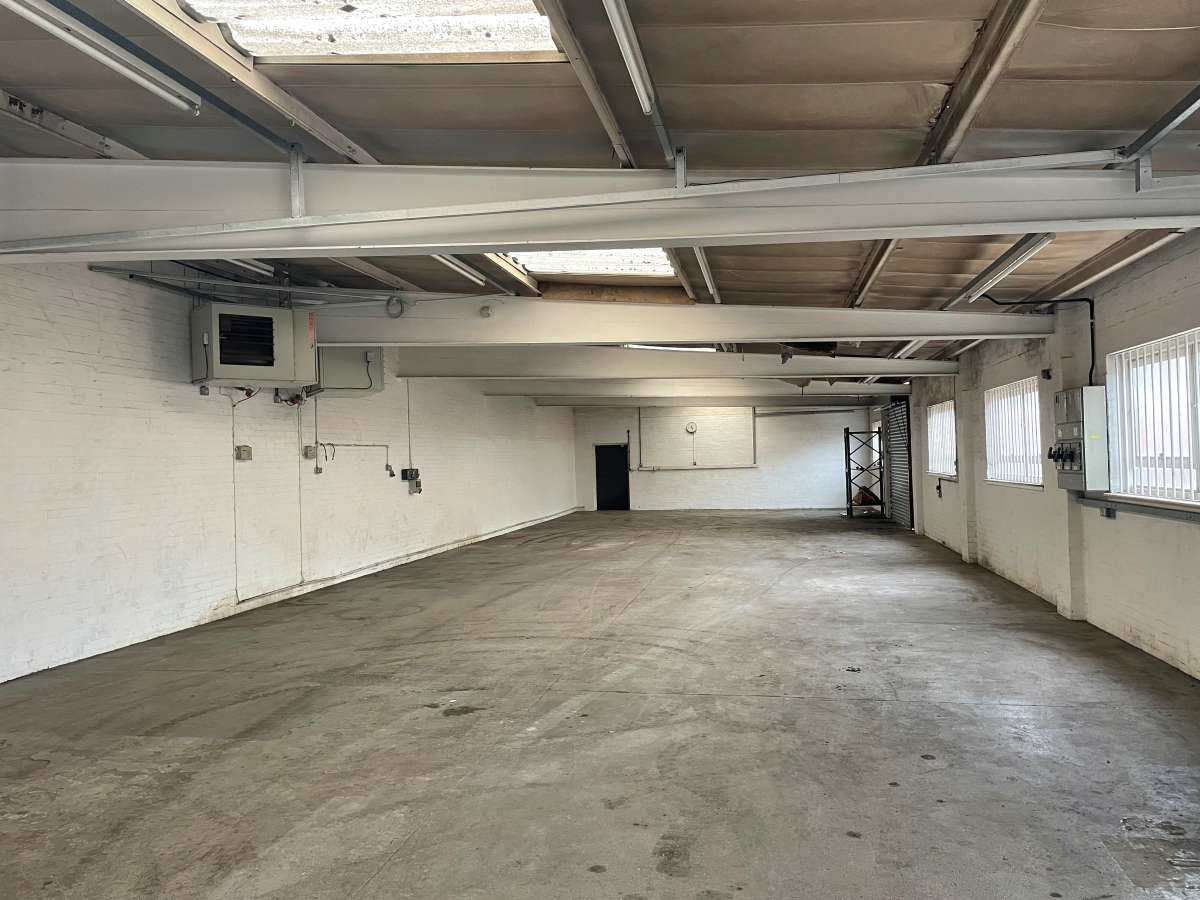 Industrial Unit in Leicester - photo 3