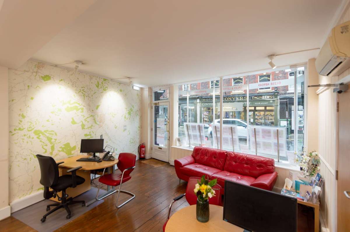 Investment in Blandford Forum - photo 4