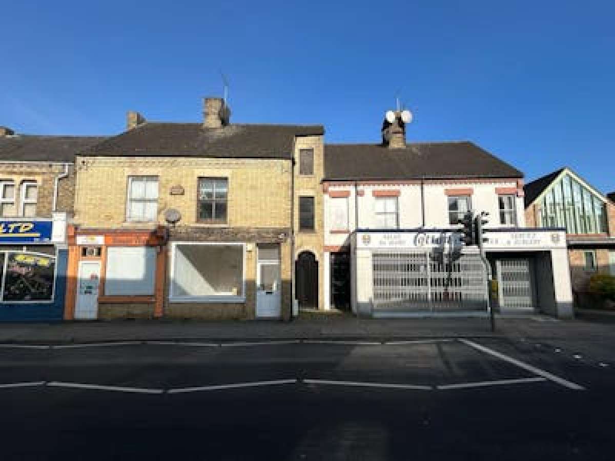 Investment in Peterborough - photo 4