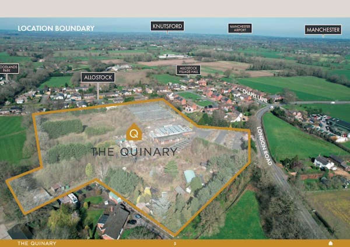 Land in Knutsford