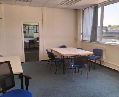 Office in Cwmbran - photo 2