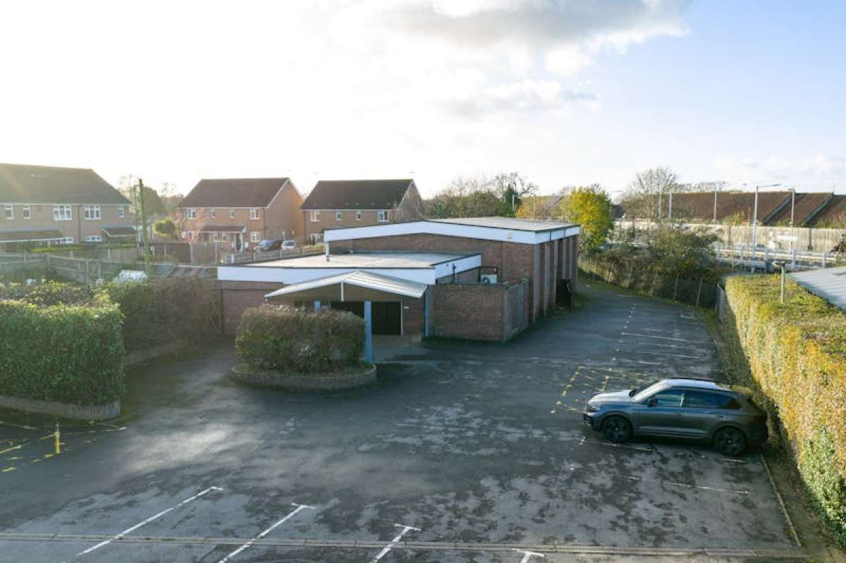 Office in Horsham - photo 3