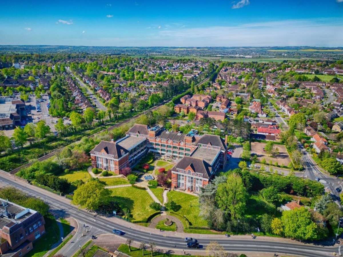 Office in Letchworth Garden City - photo 3