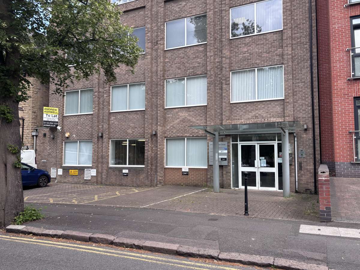 Office in Leicester - photo 4