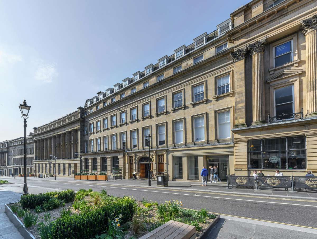 Office in Newcastle Upon Tyne - photo 2