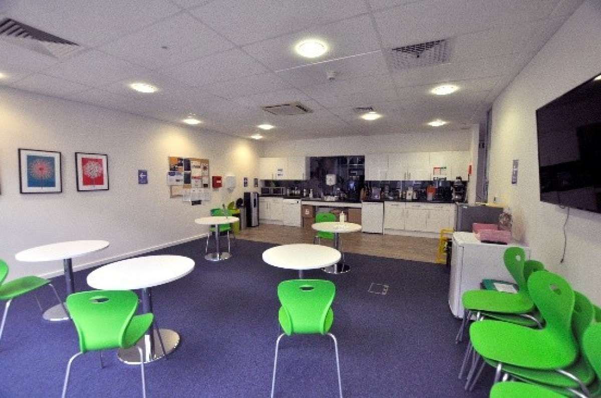 Office in Horsham - photo 3