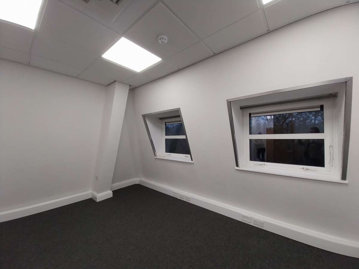 Office in Westerham - photo 4