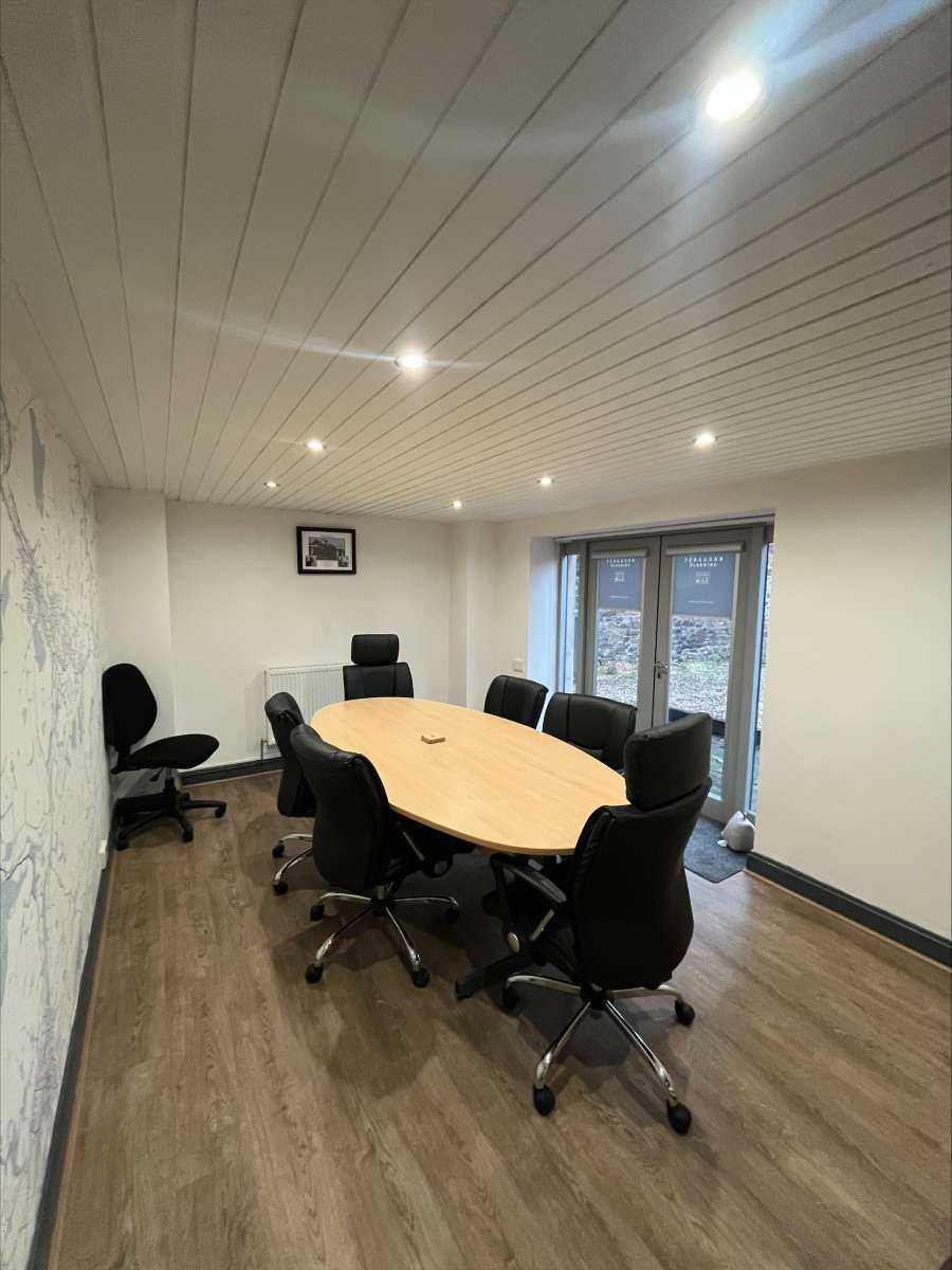 Office in Galashiels - photo 2