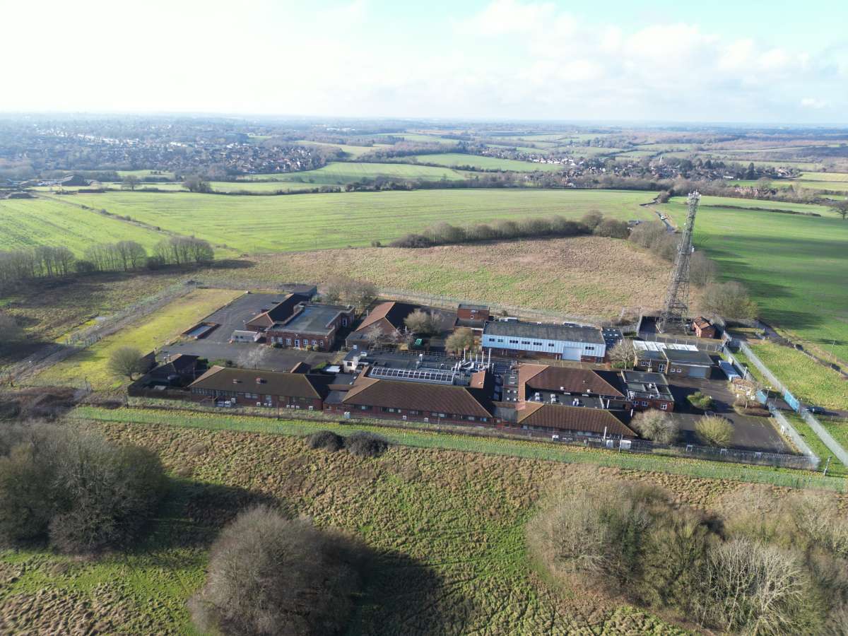 Office in Sandridge - photo 2