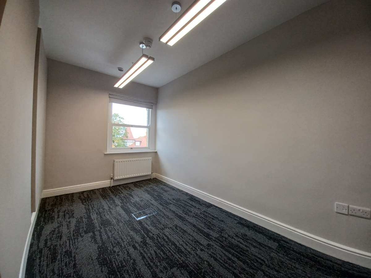 Office in Harrogate - photo 4