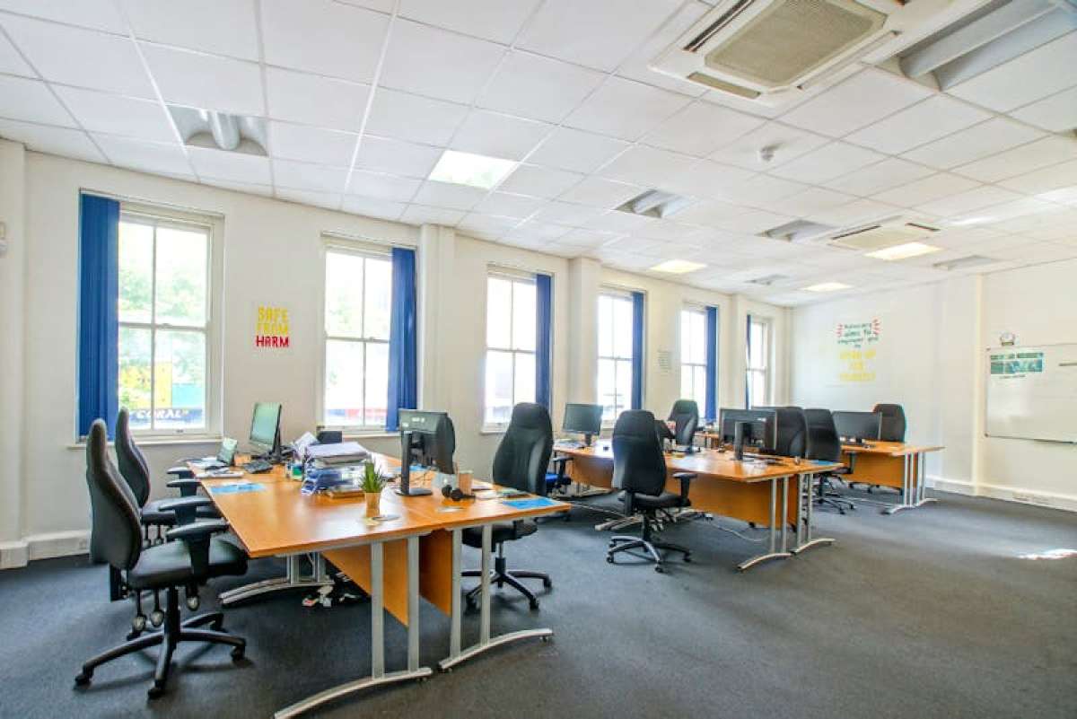 Office in London - photo 2