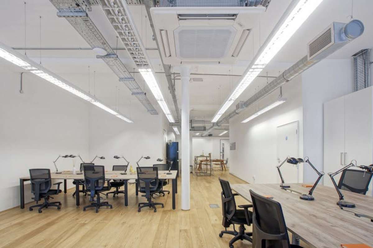 Office in London - photo 2