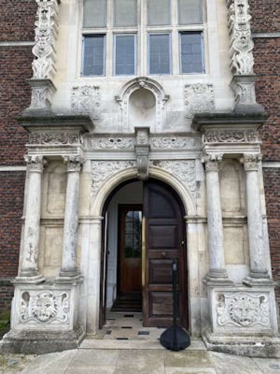 Office in Charlton - photo 2