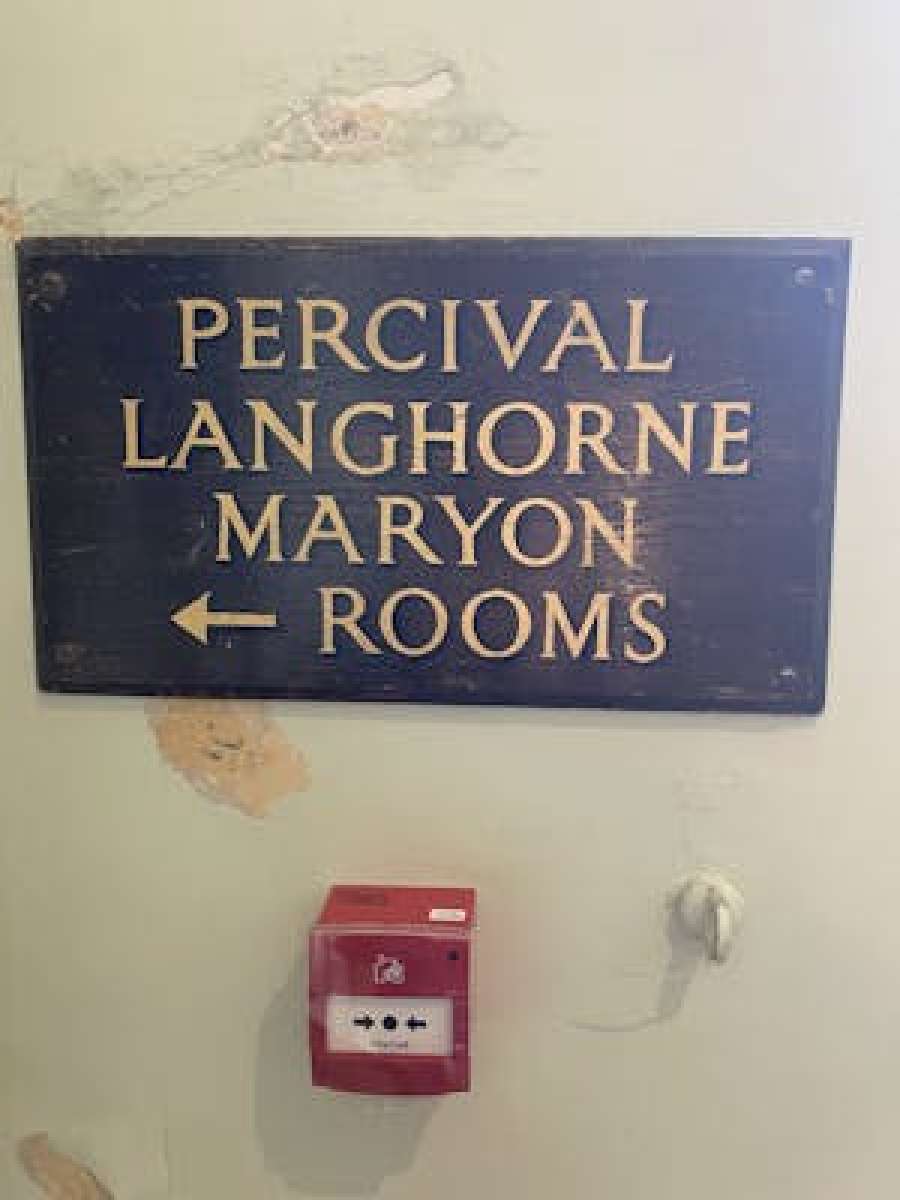 Office in Charlton - photo 4