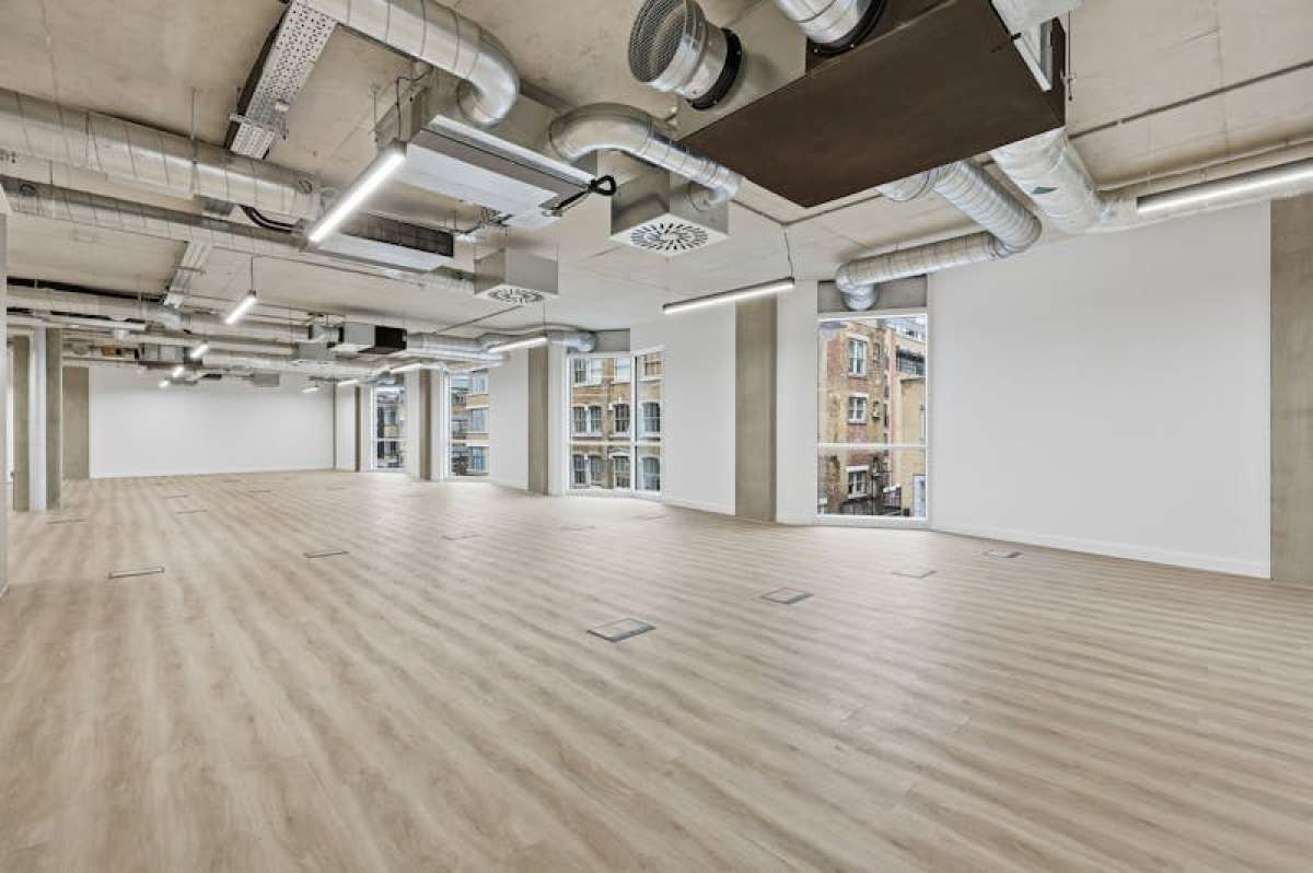 Office in London - photo 2