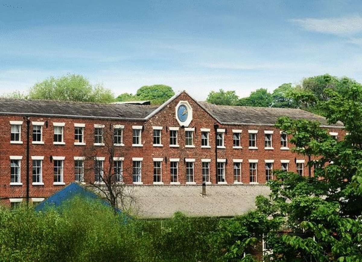 Office in Congleton, - photo 2