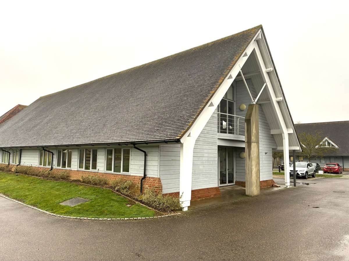 Office in Saffron Walden - photo 3