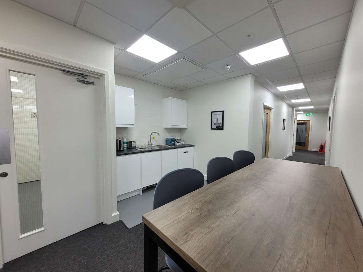 Office in St. Neots - photo 4