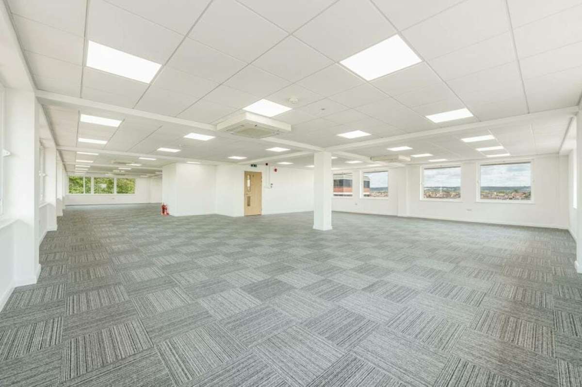 Office in Portsmouth - photo 3