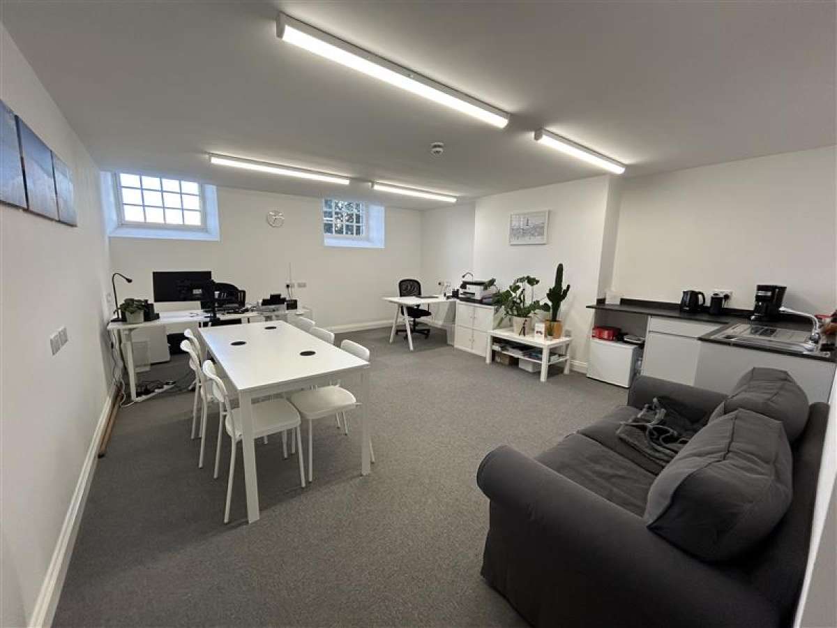 Office in Plymouth - photo 3