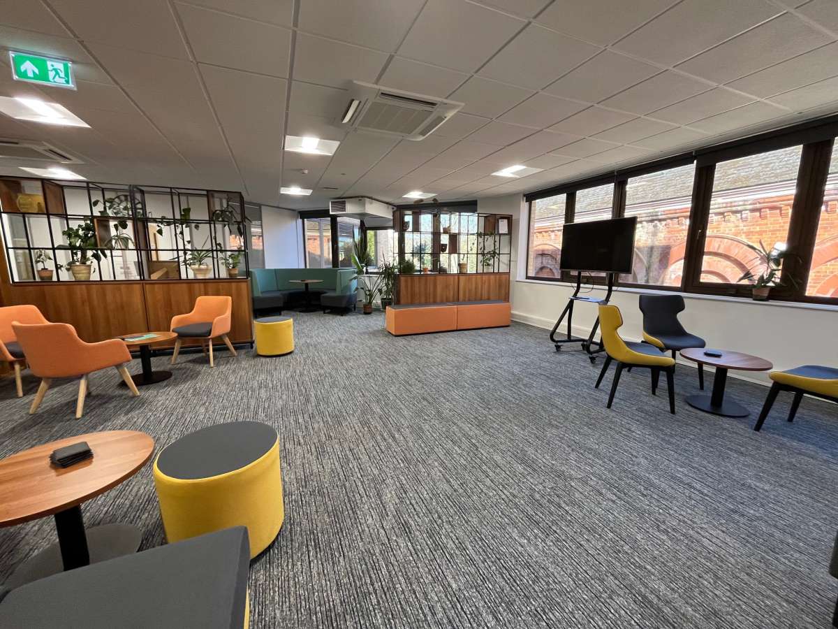 Office in Colchester - photo 4