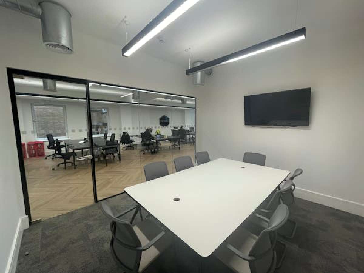 Office in Birmingham - photo 3