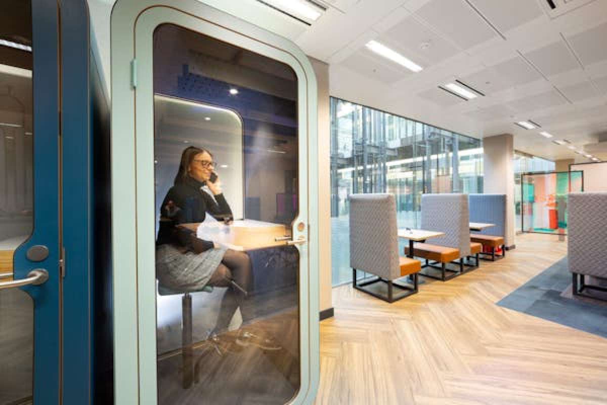 Office in London - photo 3