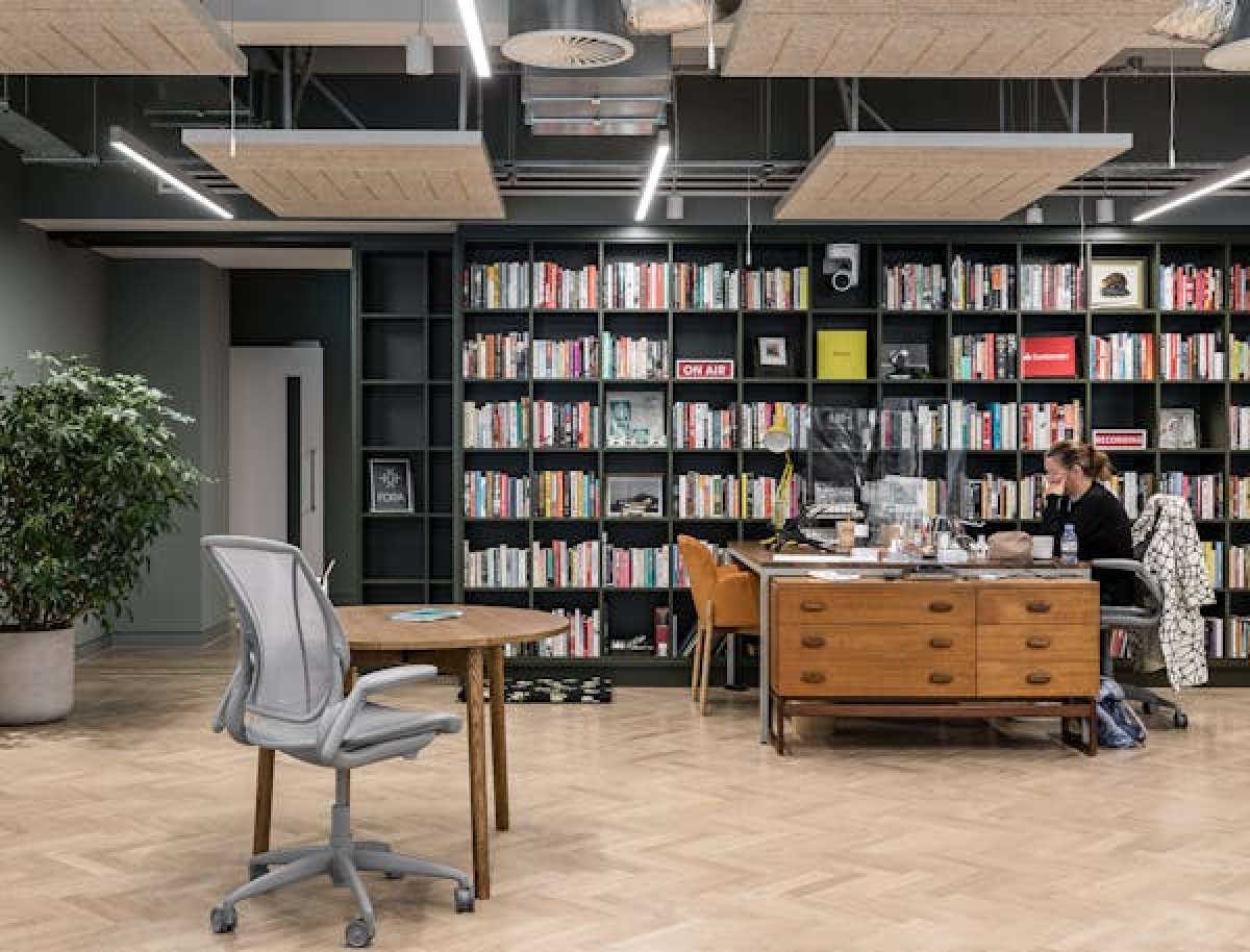 Office in London - photo 4