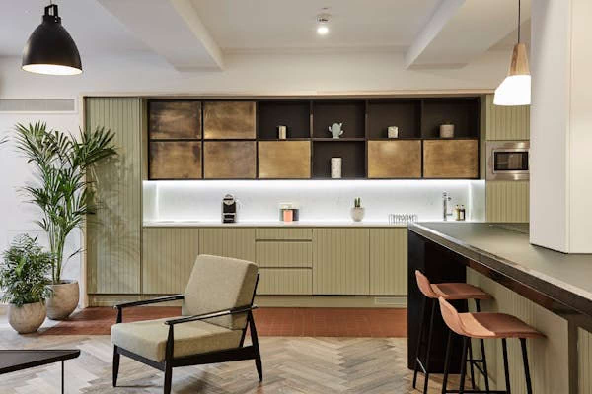 Office in London - photo 2