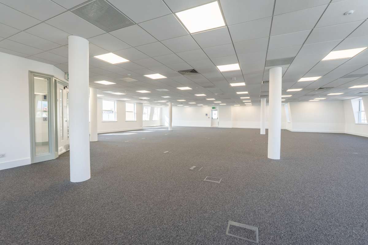 Office in Brighton - photo 4