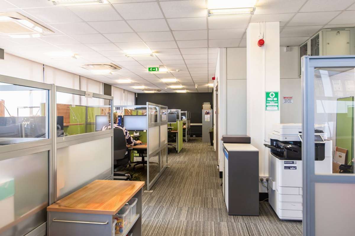 Office in Bournemouth - photo 4