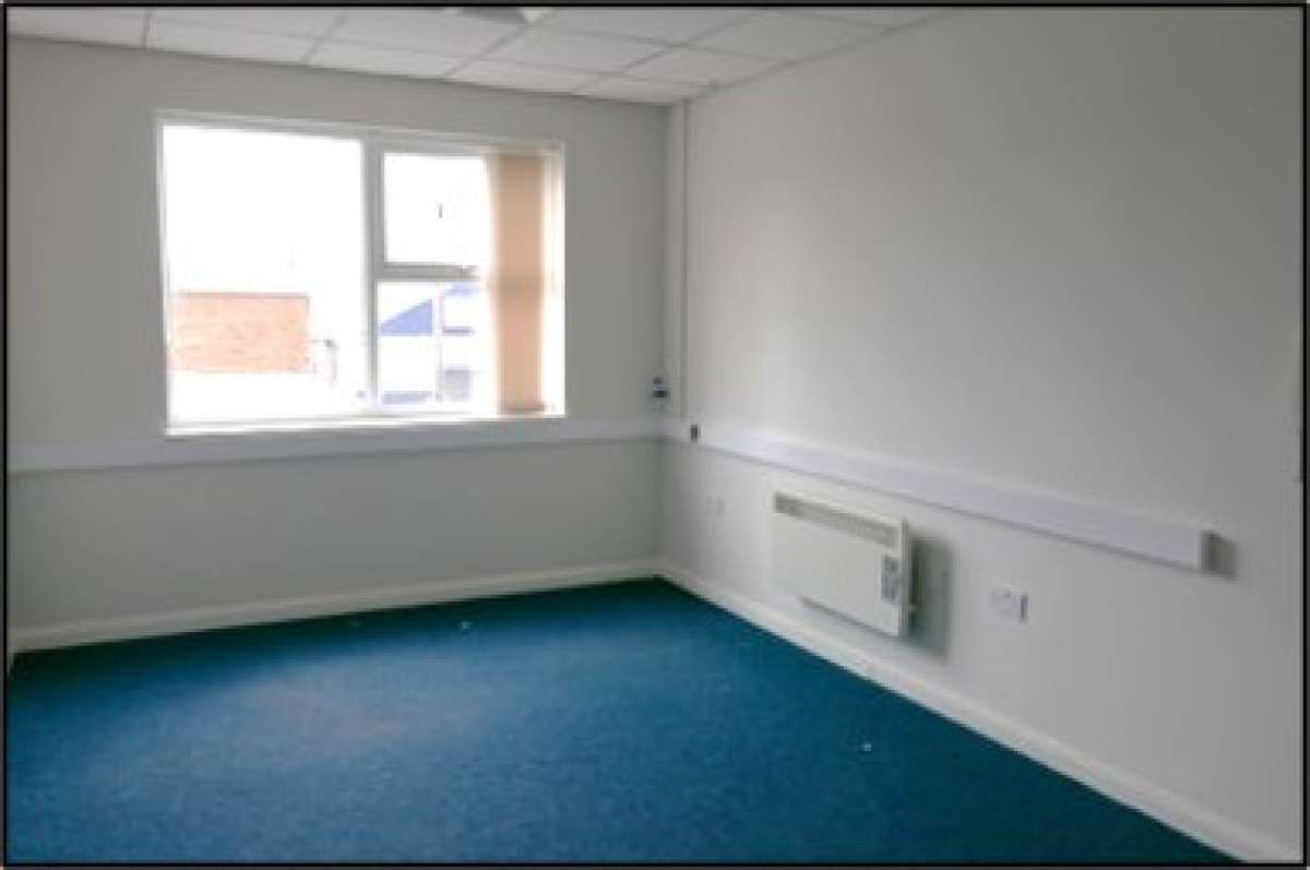 Office in Derby - photo 2