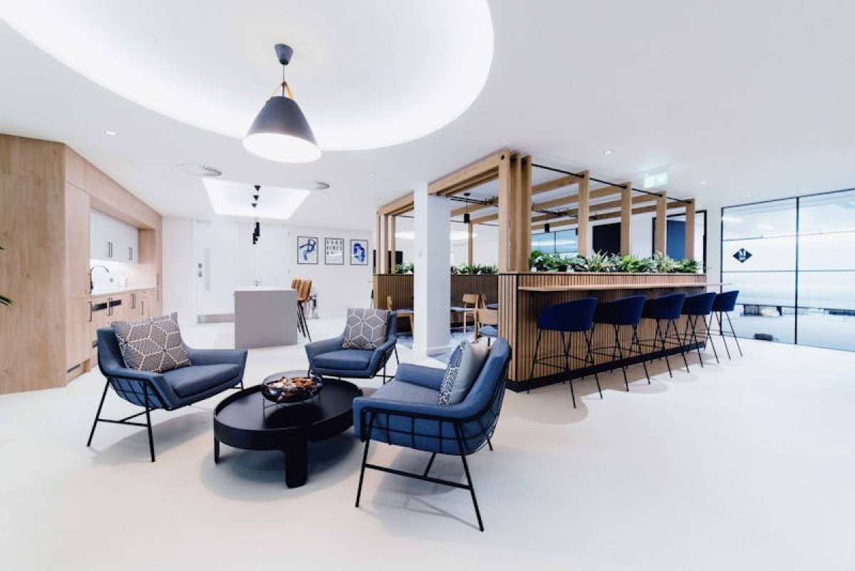 Office in Marlow - photo 4