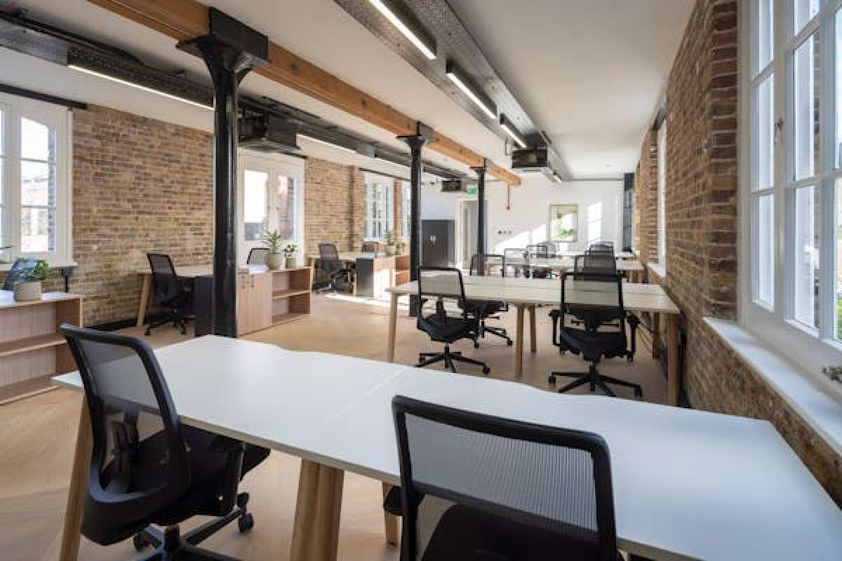 Office To Let, London