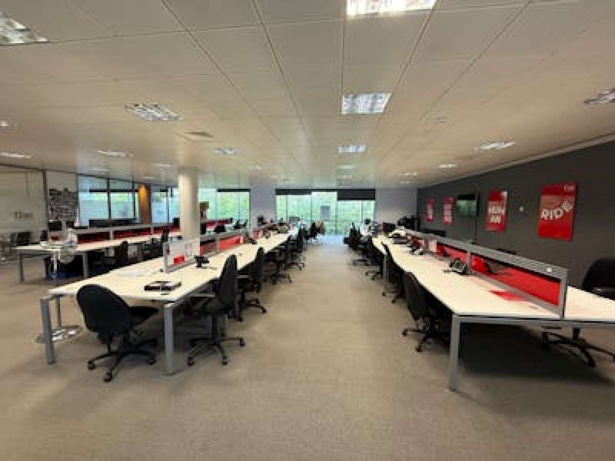 Office in Cambourne - photo 2