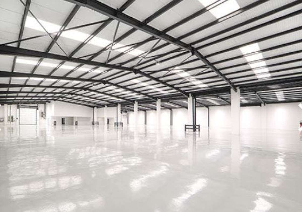 Industrial Unit in Grays - photo 2