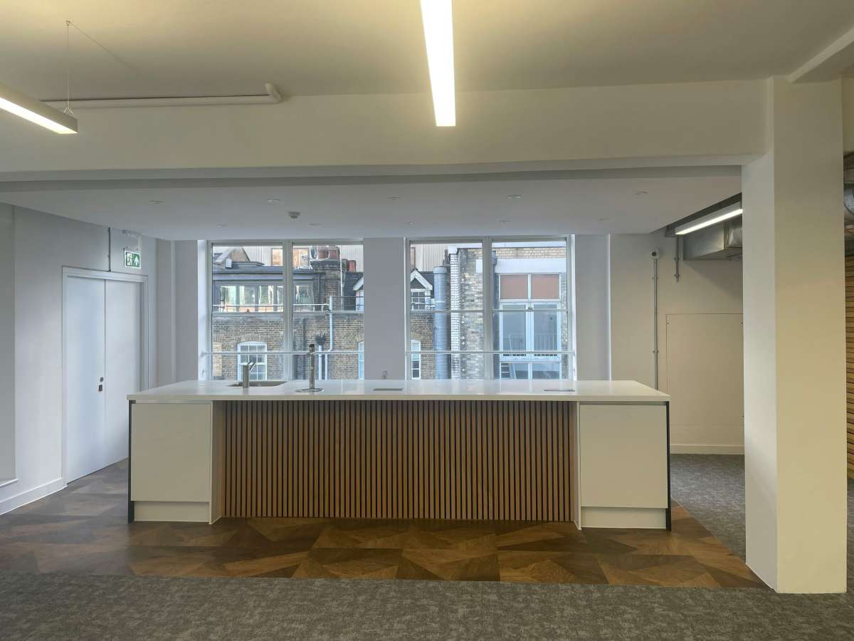 Office in London - photo 2