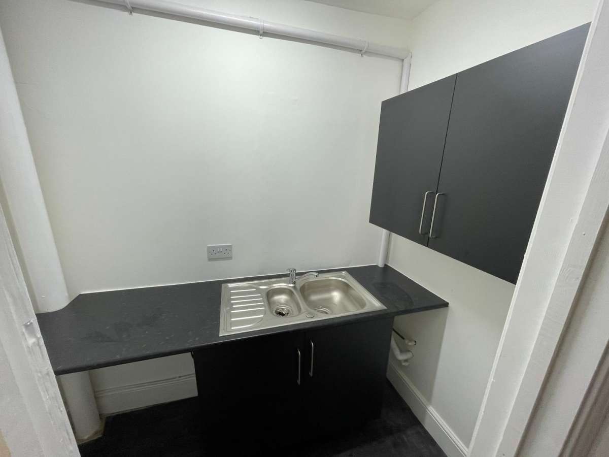 Industrial Unit in Barwell - photo 2