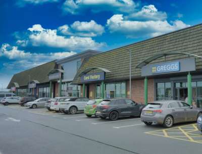 Retail/Shop in Durham - photo 2