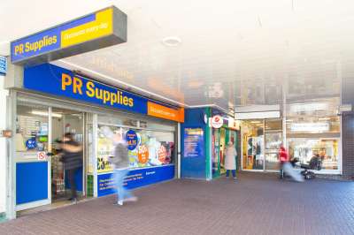 Retail/Shop in Leeds - photo 4