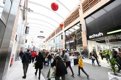 Retail/Shop in Livingston - photo 4