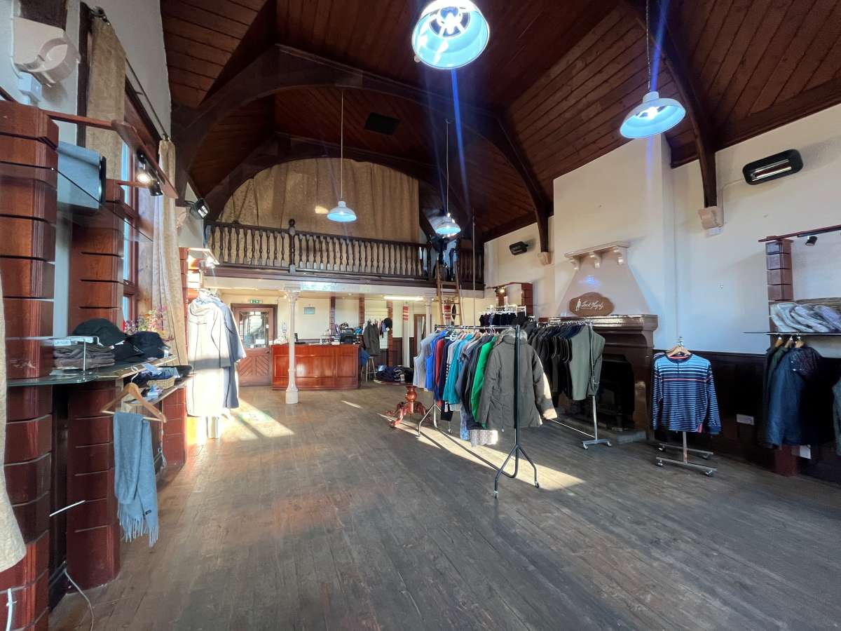 Retail/Shop in Holkham - photo 2
