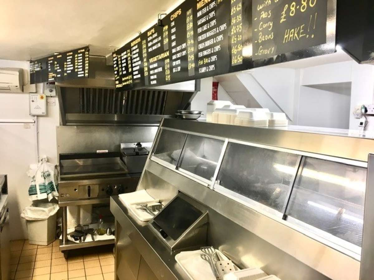 Retail/Shop in Buckfastleigh - photo 3