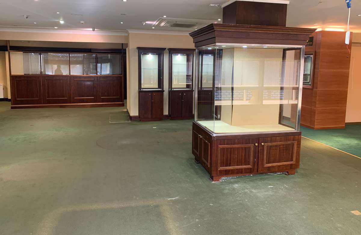 Retail/Shop in Perth - photo 4