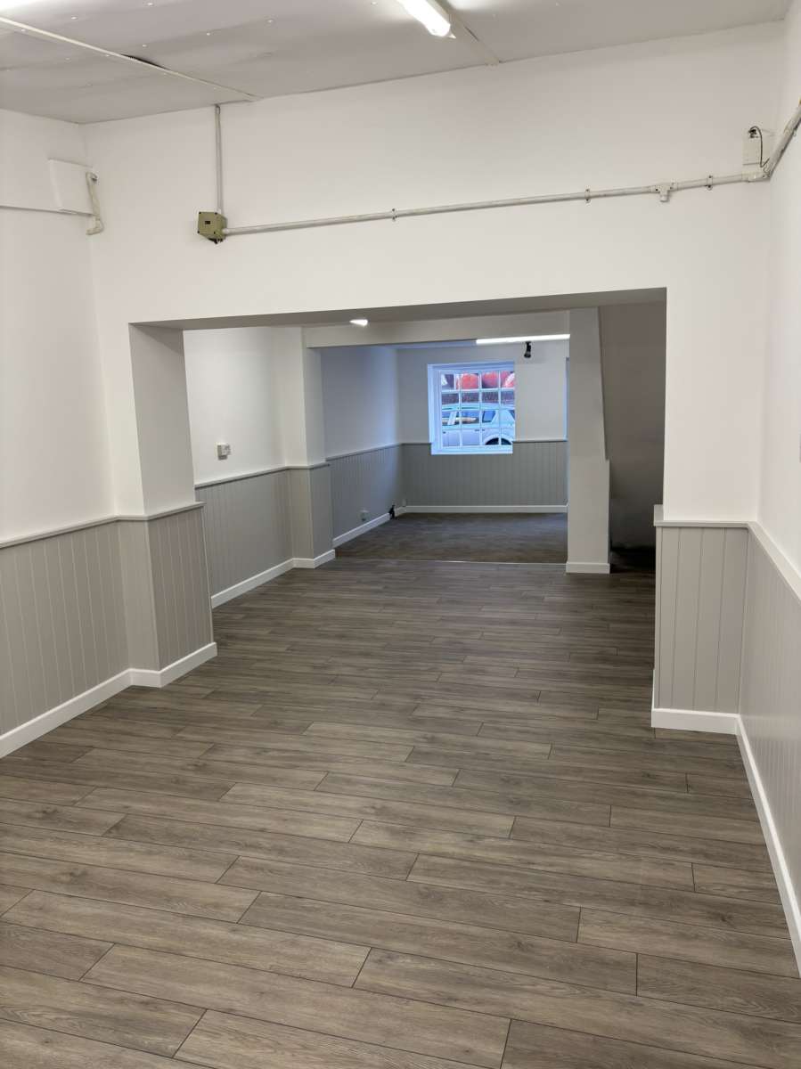 Retail/Shop in Chard - photo 4